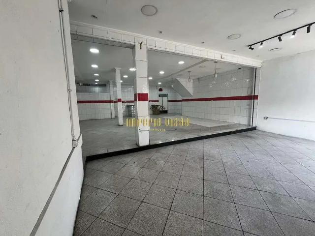 Ponto Comercial aluguel em Região Imediata de São Paulo, Região Metropolitana de São Paulo