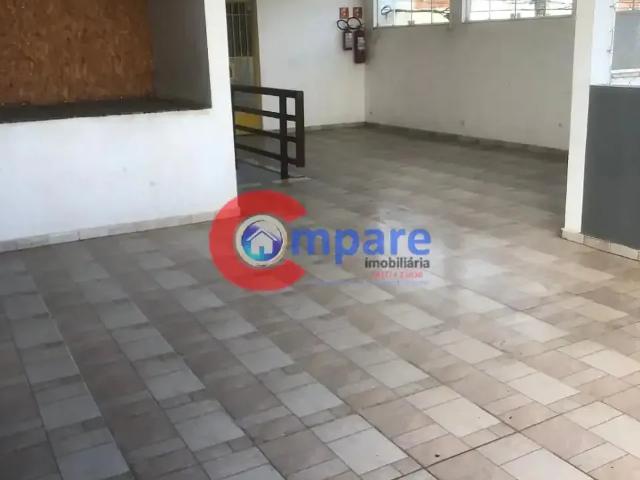 Ponto Comercial aluguel em Região Imediata de São Paulo, Região Metropolitana de São Paulo
