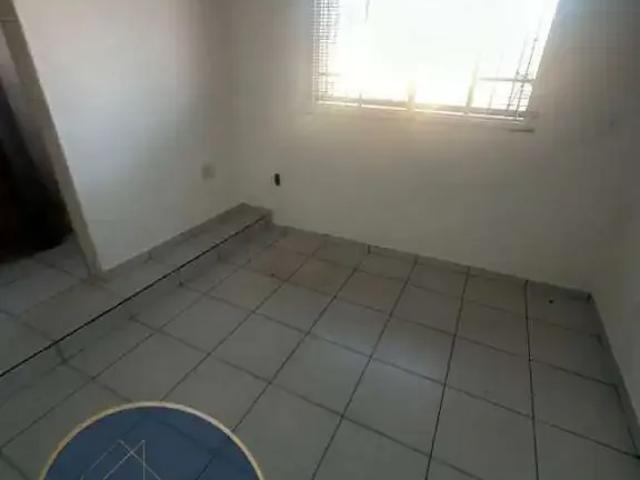 Ponto Comercial aluguel em Região Imediata de São Paulo, Região Metropolitana de São Paulo