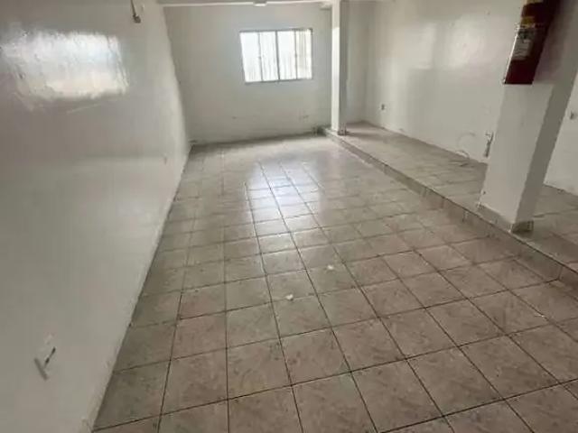 Ponto Comercial aluguel em Região Imediata de São Paulo, Região Metropolitana de São Paulo