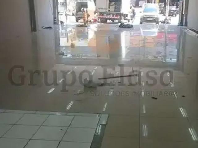 Ponto Comercial aluguel em Região Imediata de São Paulo, Região Metropolitana de São Paulo