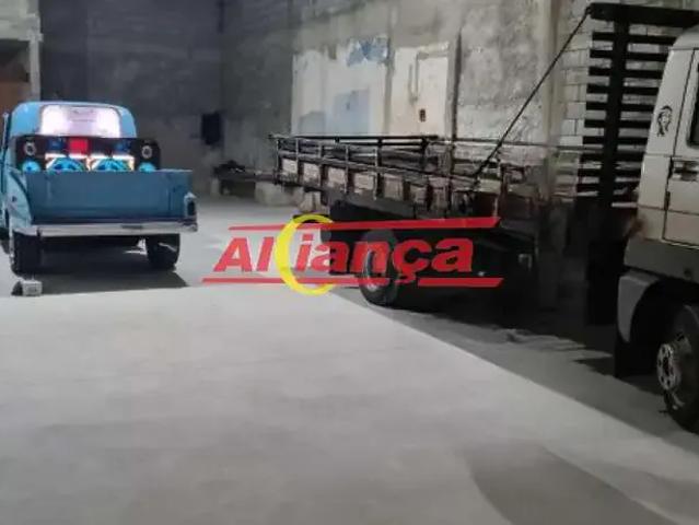 Ponto Comercial aluguel em Região Imediata de São Paulo, Região Metropolitana de São Paulo
