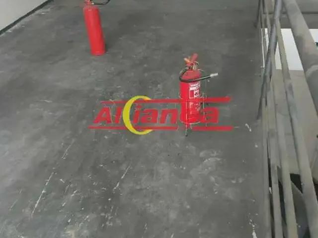 Ponto Comercial aluguel em Região Imediata de São Paulo, Região Metropolitana de São Paulo