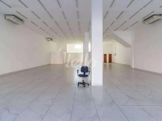 Ponto Comercial aluguel em Região Imediata de São Paulo, Região Metropolitana de São Paulo