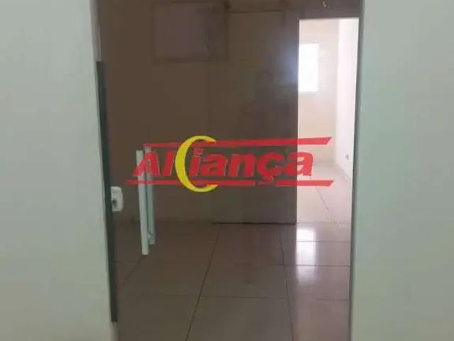 Ponto Comercial aluguel em Região Imediata de São Paulo, Região Metropolitana de São Paulo