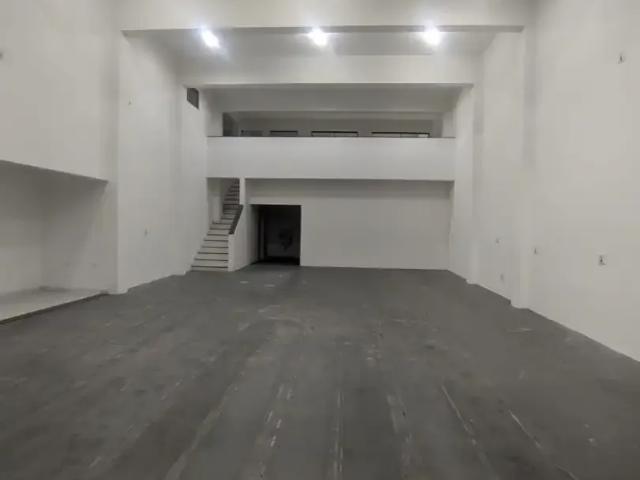 Ponto Comercial aluguel em Região Imediata de São Paulo, Região Metropolitana de São Paulo