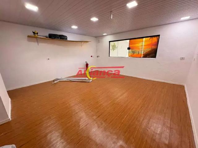 Ponto Comercial aluguel em Região Imediata de São Paulo, Região Metropolitana de São Paulo