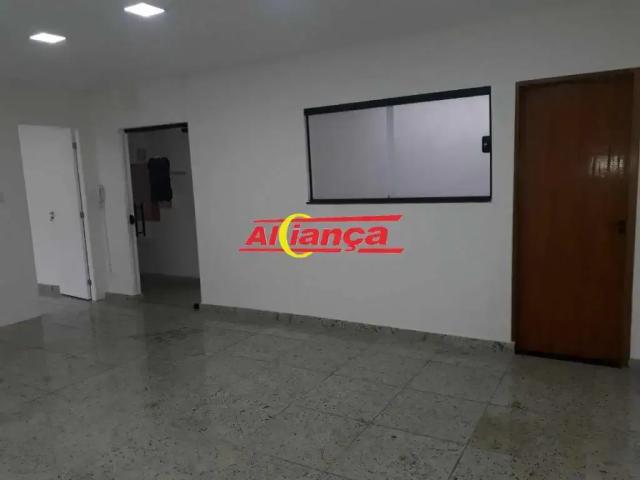 Ponto Comercial aluguel em Região Imediata de São Paulo, Região Metropolitana de São Paulo
