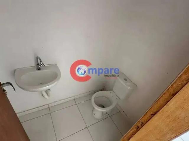 Ponto Comercial aluguel em Região Imediata de São Paulo, Região Metropolitana de São Paulo