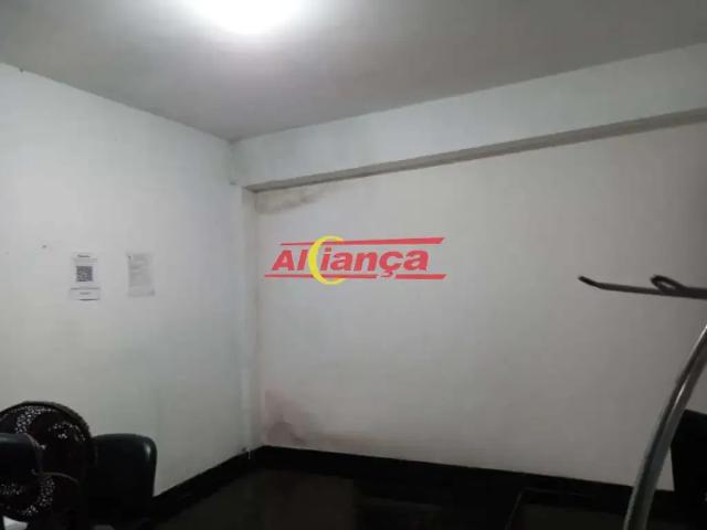 Ponto Comercial aluguel em Região Imediata de São Paulo, Região Metropolitana de São Paulo