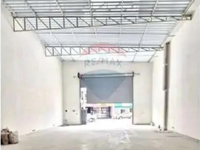 Ponto Comercial aluguel em Região Imediata de São Paulo, Região Metropolitana de São Paulo