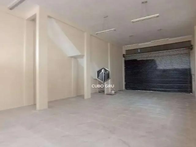 Ponto Comercial aluguel em Região Imediata de São Paulo, Região Metropolitana de São Paulo