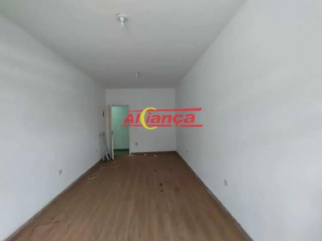 Ponto Comercial aluguel em Região Imediata de São Paulo, Região Metropolitana de São Paulo