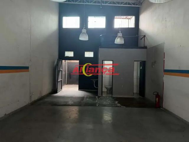Ponto Comercial aluguel em Região Imediata de São Paulo, Região Metropolitana de São Paulo