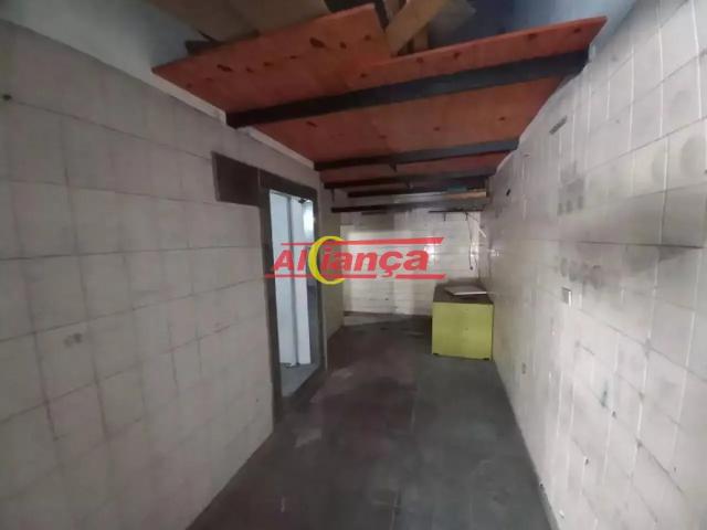 Ponto Comercial aluguel em Região Imediata de São Paulo, Região Metropolitana de São Paulo