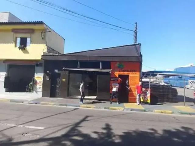 Ponto Comercial aluguel em Região Imediata de São Paulo, Região Metropolitana de São Paulo
