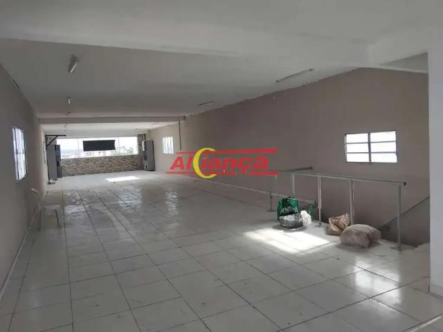 Ponto Comercial aluguel em Região Imediata de São Paulo, Região Metropolitana de São Paulo