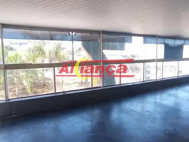 Ponto Comercial aluguel em Região Imediata de São Paulo, Região Metropolitana de São Paulo