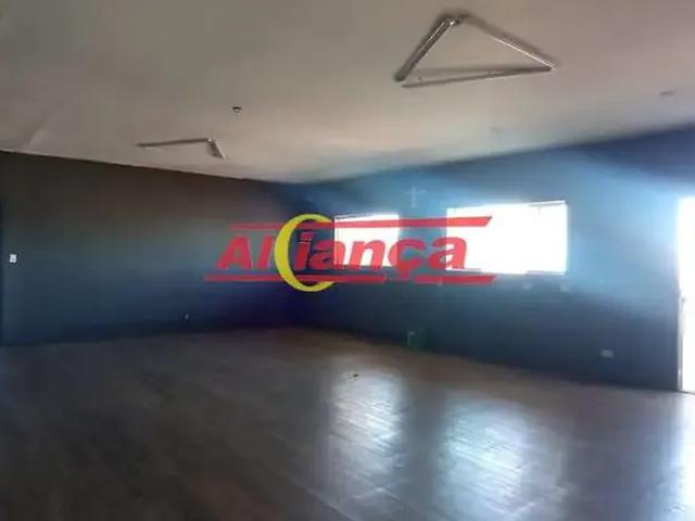 Ponto Comercial aluguel em Região Imediata de São Paulo, Região Metropolitana de São Paulo