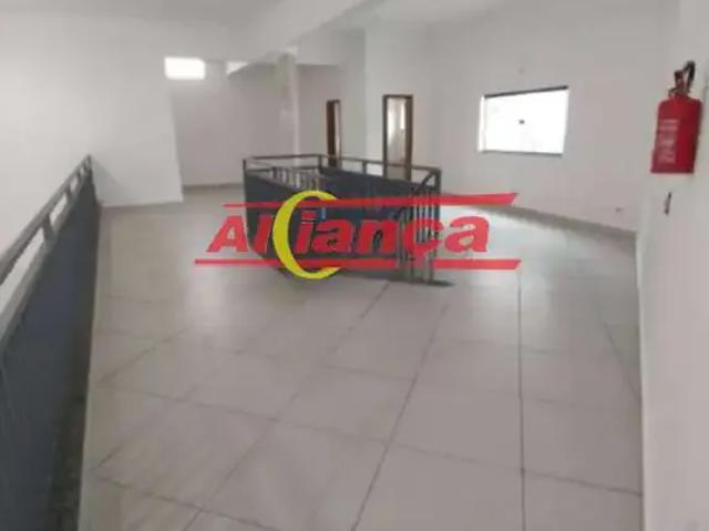 Ponto Comercial aluguel em Região Imediata de São Paulo, Região Metropolitana de São Paulo