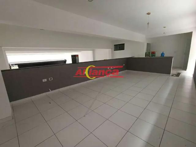 Ponto Comercial aluguel em Região Imediata de São Paulo, Região Metropolitana de São Paulo