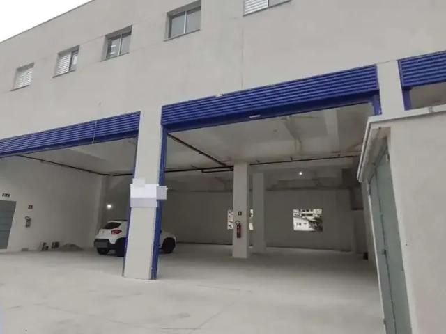 Ponto Comercial aluguel em Região Imediata de São Paulo, Região Metropolitana de São Paulo