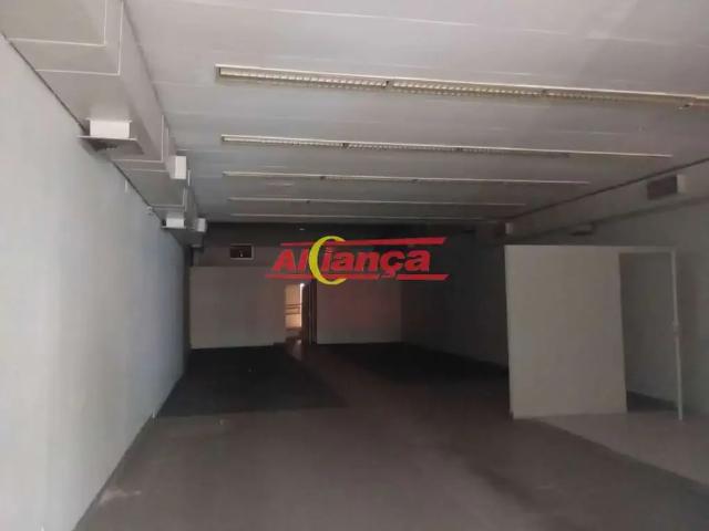 Ponto Comercial aluguel em Região Imediata de São Paulo, Região Metropolitana de São Paulo