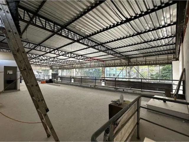 Ponto Comercial aluguel em Região Imediata de São Paulo, Região Metropolitana de São Paulo