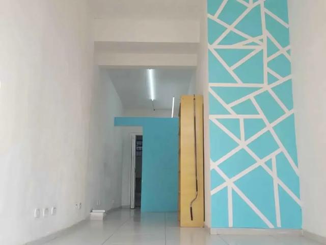 Ponto Comercial aluguel em Região Imediata de São Paulo, Região Metropolitana de São Paulo