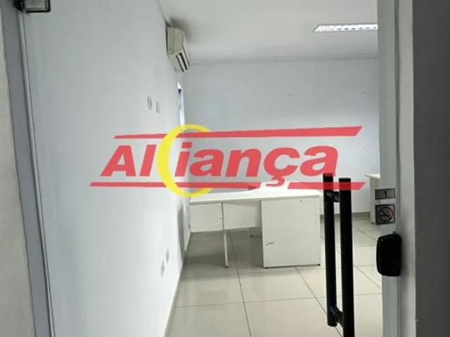 Ponto Comercial aluguel em Região Imediata de São Paulo, Região Metropolitana de São Paulo