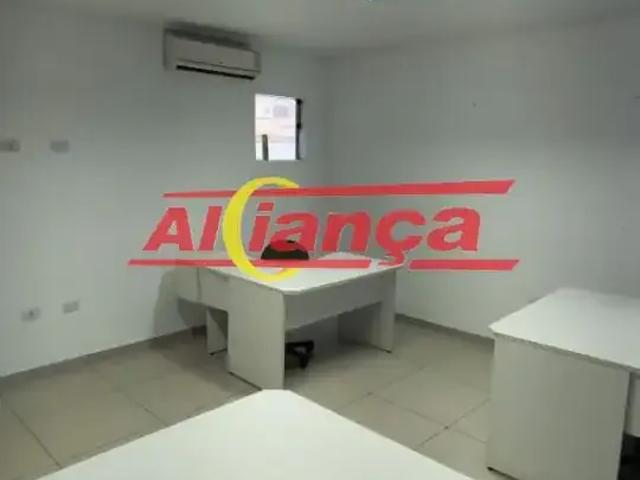 Ponto Comercial aluguel em Região Imediata de São Paulo, Região Metropolitana de São Paulo
