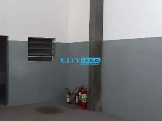 Ponto Comercial aluguel em Região Imediata de São Paulo, Região Metropolitana de São Paulo