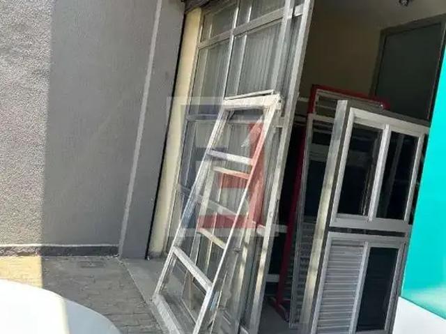 Ponto Comercial aluguel em Região Imediata de São Paulo, Região Metropolitana de São Paulo