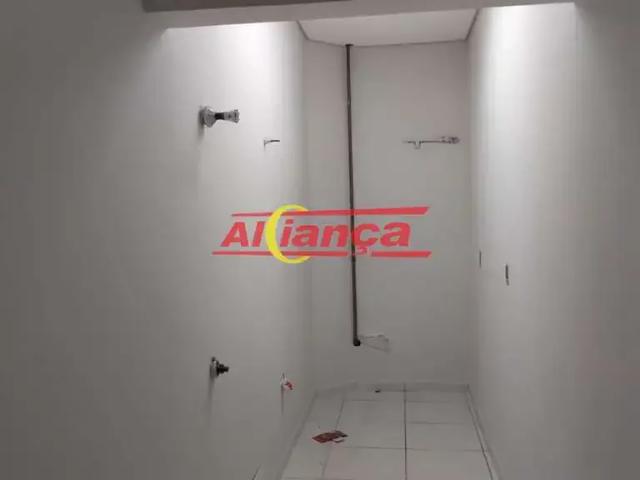 Ponto Comercial aluguel em Região Imediata de São Paulo, Região Metropolitana de São Paulo