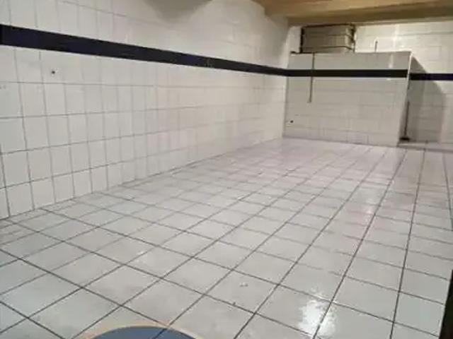 Ponto Comercial aluguel em Região Imediata de São Paulo, Região Metropolitana de São Paulo