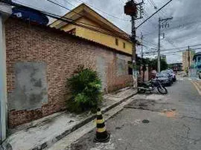 Ponto Comercial aluguel em Região Imediata de São Paulo, Região Metropolitana de São Paulo