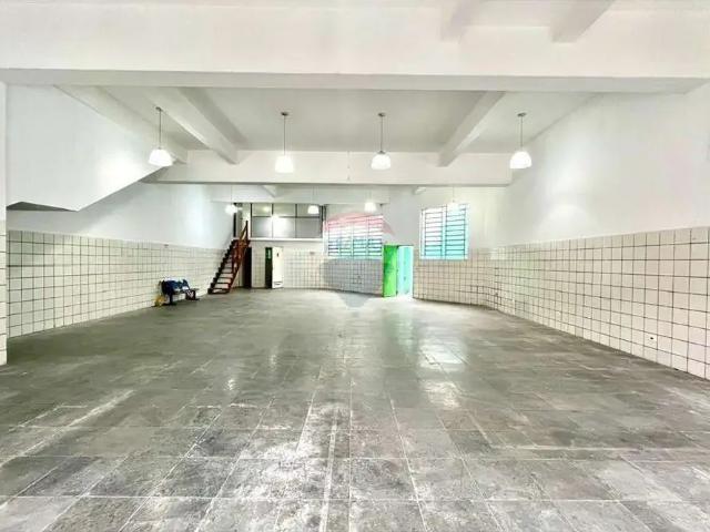 Ponto Comercial aluguel em Região Imediata de São Paulo, Região Metropolitana de São Paulo