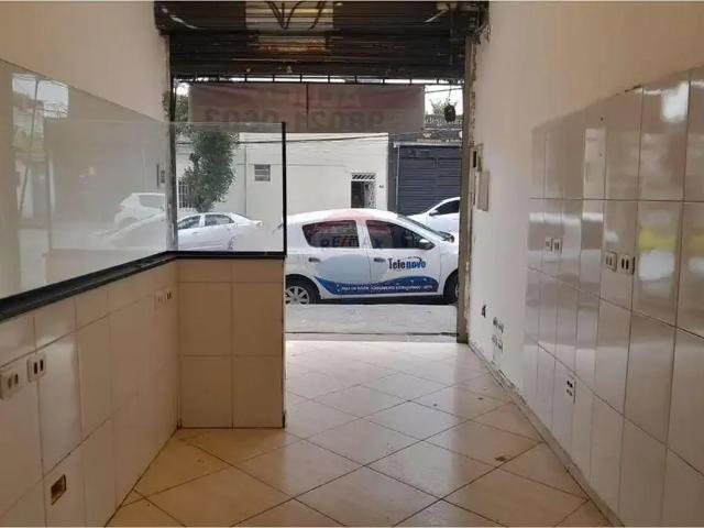 Ponto Comercial aluguel em Região Imediata de São Paulo, Região Metropolitana de São Paulo