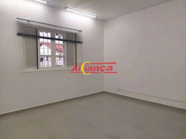 Ponto Comercial aluguel em Região Imediata de São Paulo, Região Metropolitana de São Paulo