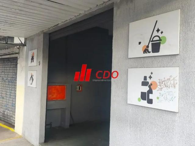Ponto Comercial aluguel em Região Imediata de São Paulo, Região Metropolitana de São Paulo