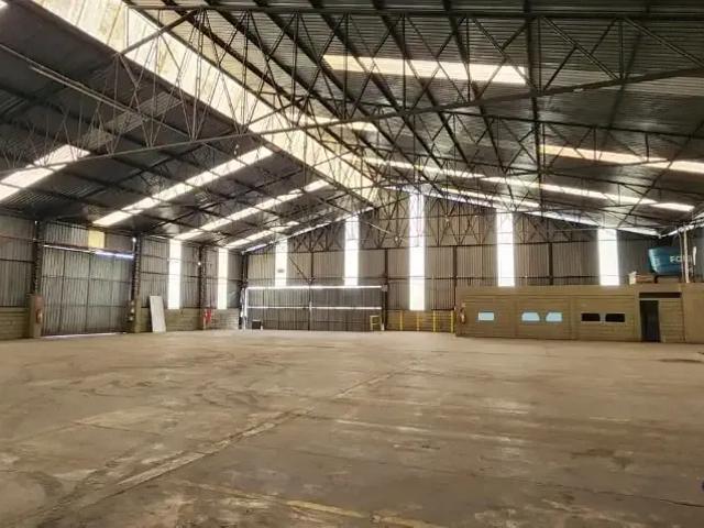 Ponto Comercial aluguel em Região Imediata de São Paulo, Região Metropolitana de São Paulo