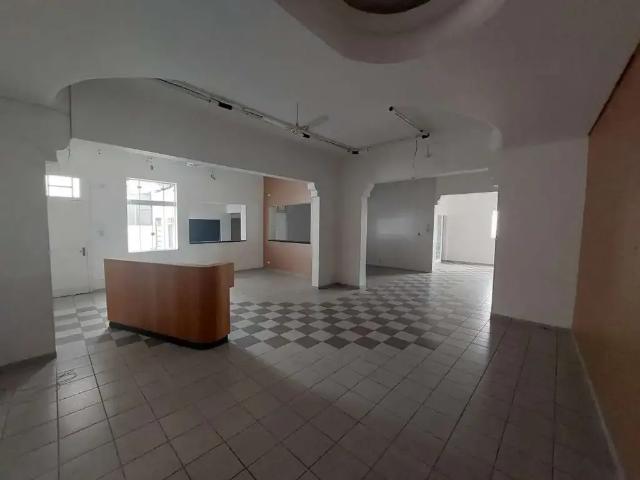 Ponto Comercial aluguel em Região Imediata de São José dos Campos, Região Metropolitana do Vale do Paraíba e Litoral Norte