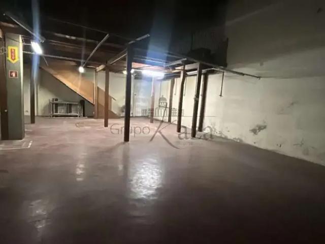 Ponto Comercial aluguel em Região Imediata de São José dos Campos, Região Metropolitana do Vale do Paraíba e Litoral Norte