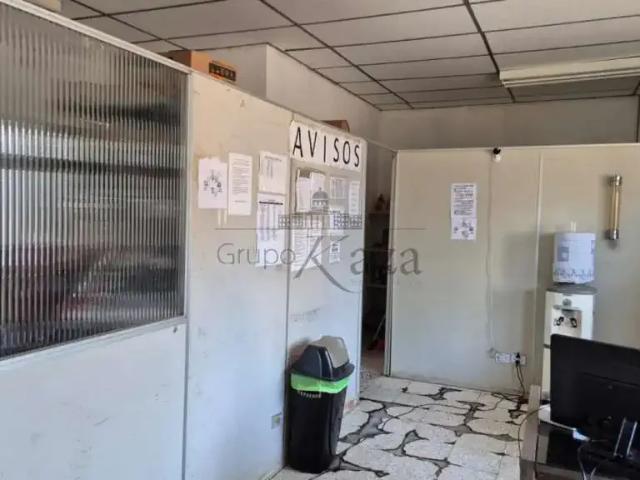 Ponto Comercial aluguel em Região Imediata de São José dos Campos, Região Metropolitana do Vale do Paraíba e Litoral Norte