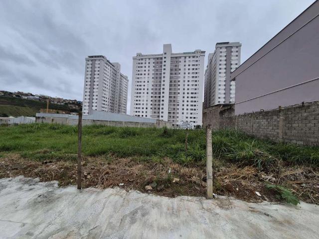 Ponto Comercial aluguel em Condomínio Neo Residencial, Juiz de Fora