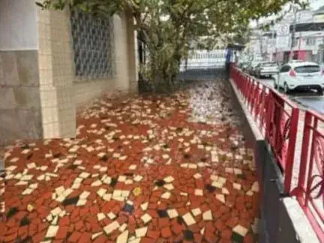 Ponto Comercial aluguel em Região Geográfica Imediata de Juiz de Fora, Juiz de Fora
