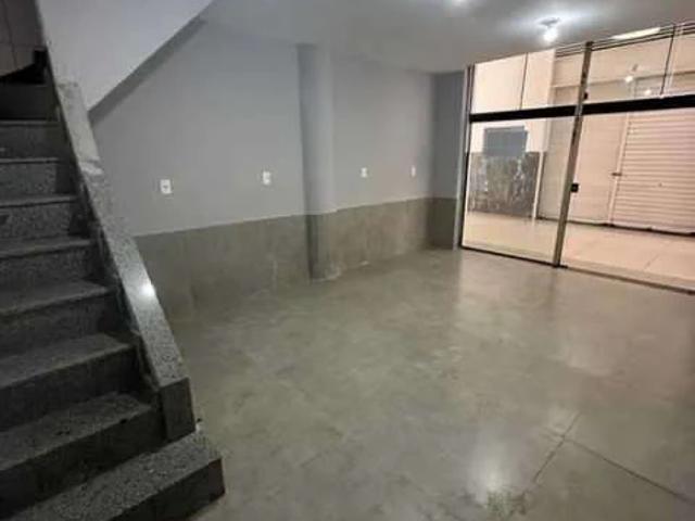 Ponto Comercial aluguel em Santos Anjos, Juiz de Fora