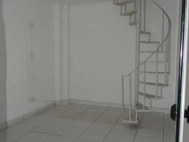 Ponto Comercial aluguel em Santos Anjos, Juiz de Fora