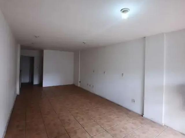 Ponto Comercial aluguel em Região Geográfica Imediata de Juiz de Fora, Juiz de Fora