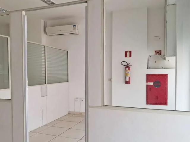 Ponto Comercial aluguel em Região Geográfica Imediata de Juiz de Fora, Juiz de Fora